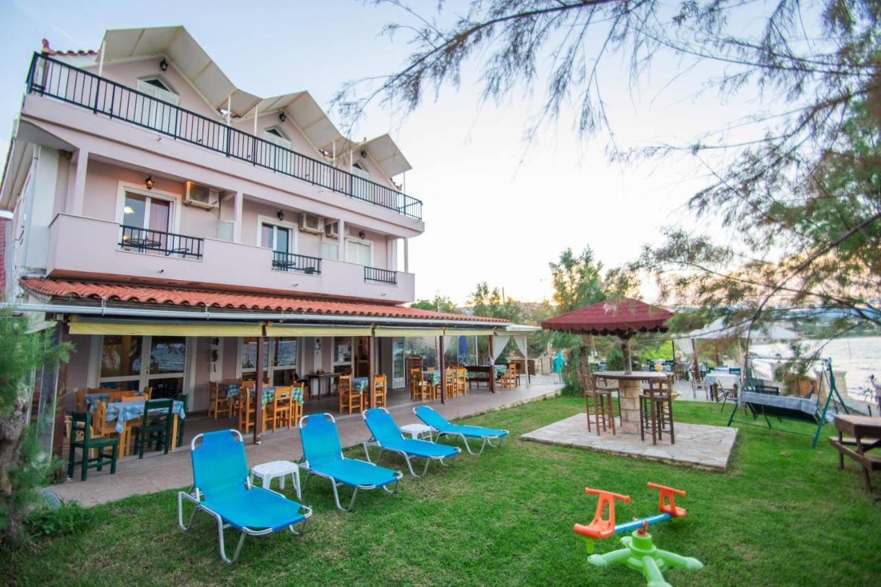 Psarou Apartment *