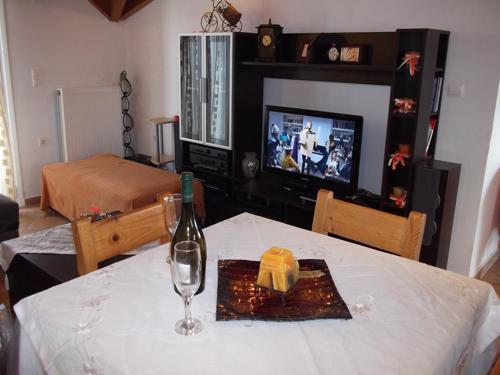 Apartment Psarou *
