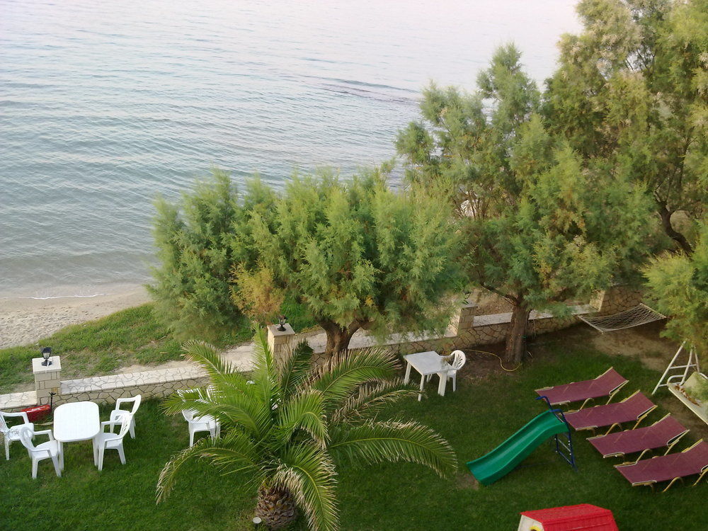 Psarou * Ammoudi