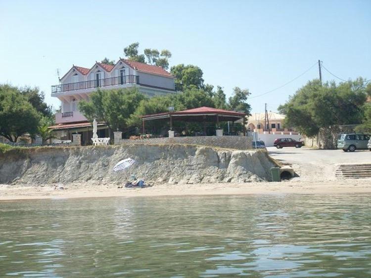 Psarou * Ammoudi
